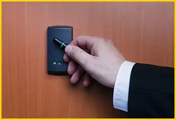 Metro Locksmith Services Houston, TX 713-470-0703 Metro Locksmith Services Houston, TX 713-470-0703 - 8-commercial-locksmith-store